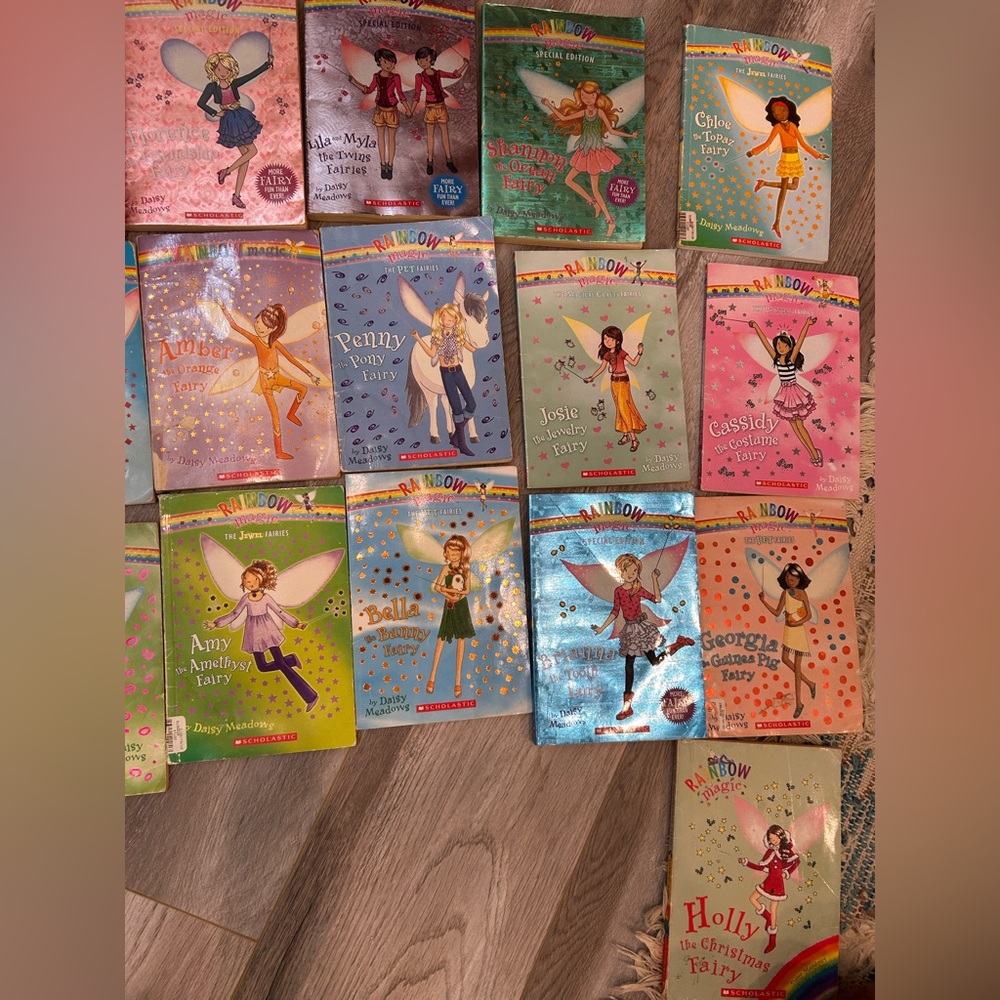 Rainbow Magic Fairy Book Bundle